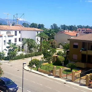Alissya Apartment